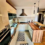 Beautiful Apartment, By Foot * Split