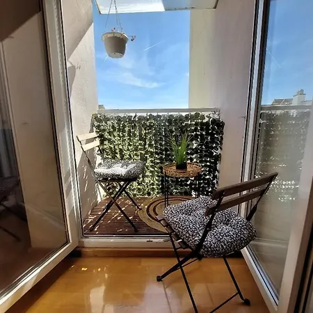 Beautiful Apartment, By Foot