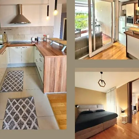 Beautiful Apartment, Close To شقة