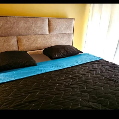 Beautiful Apartment, By Foot