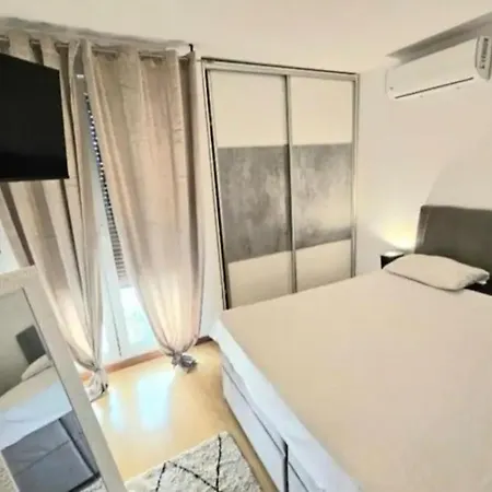 Beautiful Apartment, By Foot Appartement Split