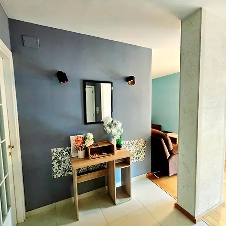 Apartament Beautiful Apartment, By Foot *