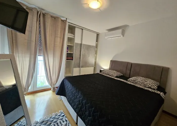 Apartman Beautiful Apartment, By Foot Split