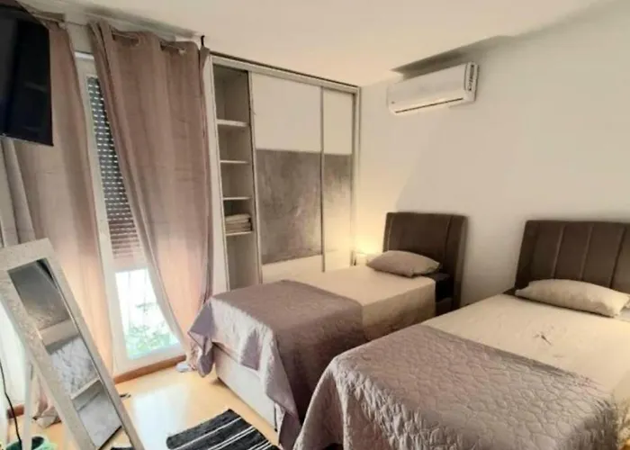 Daire Beautiful Apartment, By Foot Split