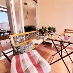 شقة Beautiful Apartment, By Foot سبليت